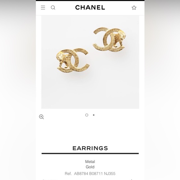 CHANEL Earrings CC Lion Motif 🦁 - Picture 10 of 10